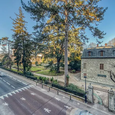 3 8 Places Et Garage Appartement *