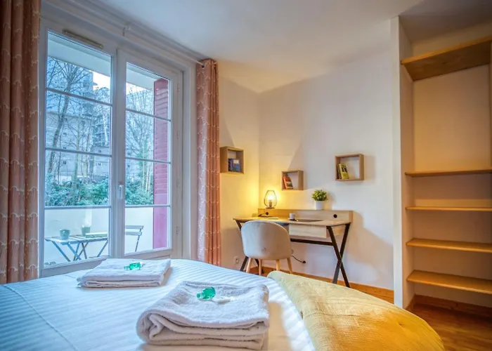 3 8 Places Et Garage Appartement *
